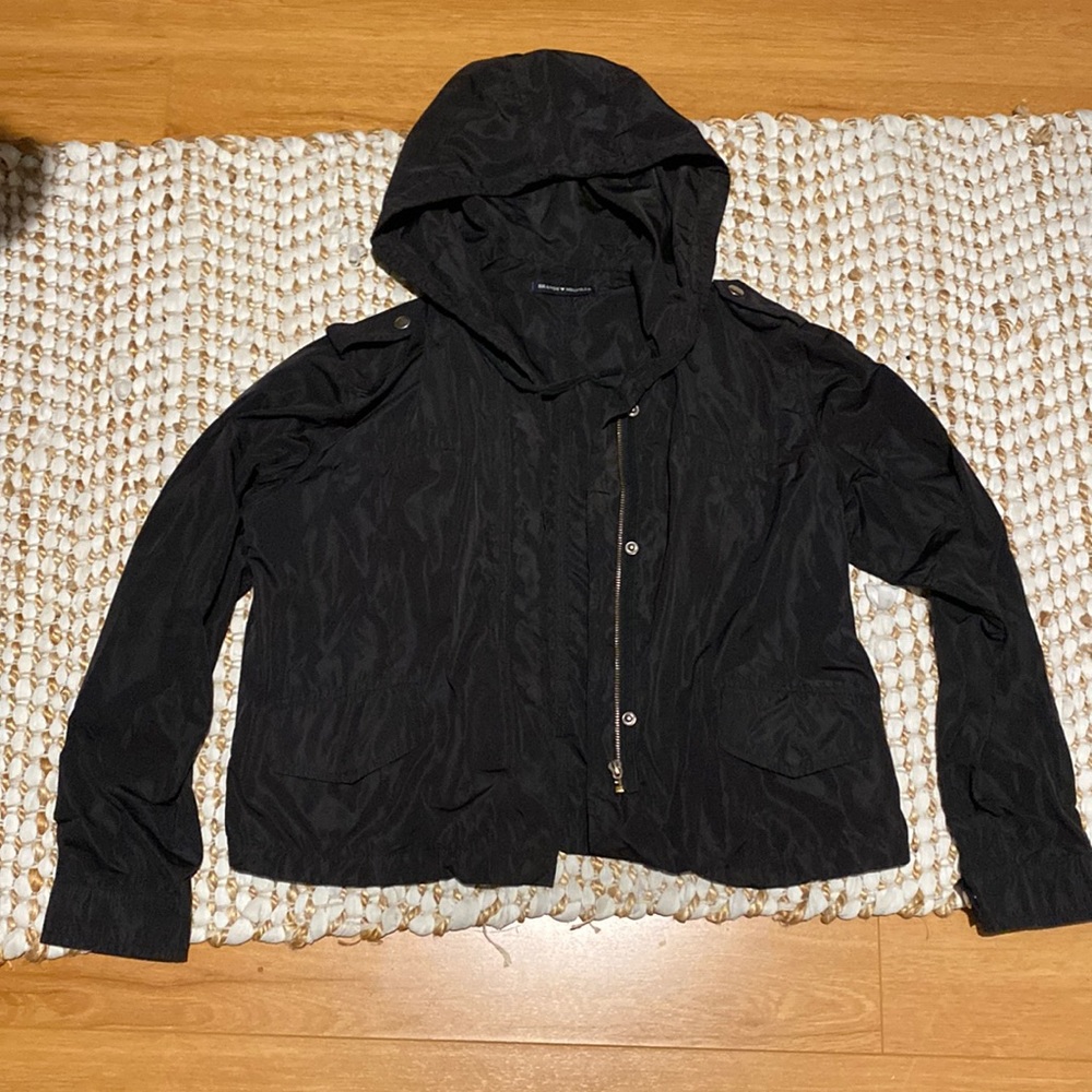 Brandy Melville black button light jacket